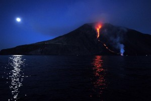 Stromboli al tramonto-